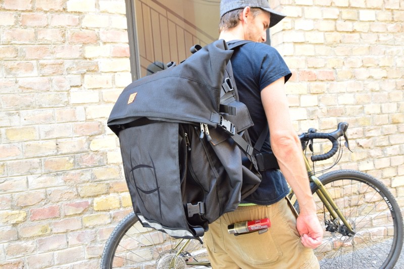 bagaboo ninja biciklis futár hátizsák oldalnézet